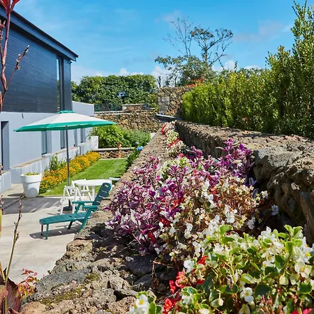 Daire Your Azorean Rral 3378