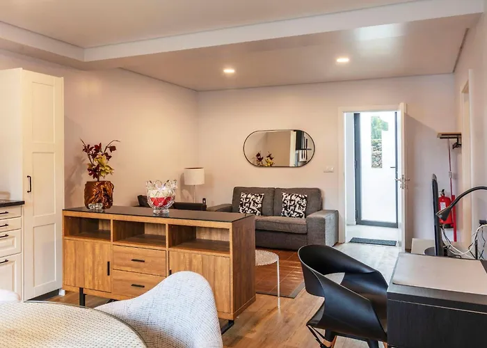 Your Azorean Rral 3378 Рибейра-Гранди