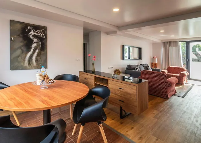 Your Azorean Rral 3378 Рибейра-Гранди